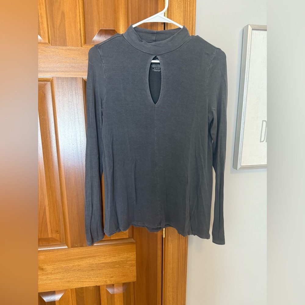 American Eagle Soft & Sexy Long Sleeve